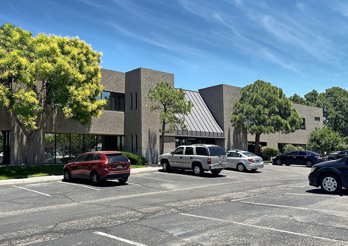 2305 Renard St SE, Albuquerque, NM for lease Primary Photo- Image 1 of 5