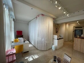 220 Collins St, Melbourne for lease Interior Photo- Image 2 of 3