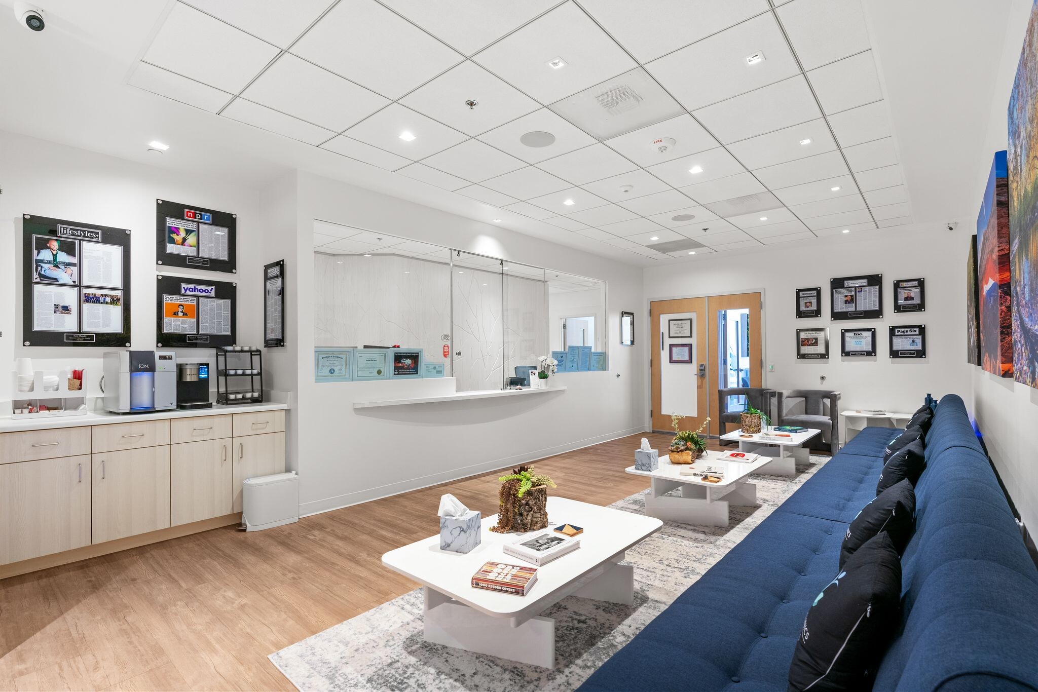 6801 Park Terrace Dr, Los Angeles, CA à louer Photo intérieure- Image 1 de 12