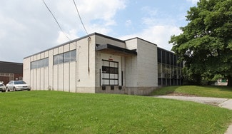 Plus de détails pour 91 Martin Ross Ave, Toronto, ON - Industriel à vendre
