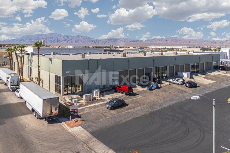 4530 Andrews St, North Las Vegas, NV for lease - Building Photo - Image 2 of 5
