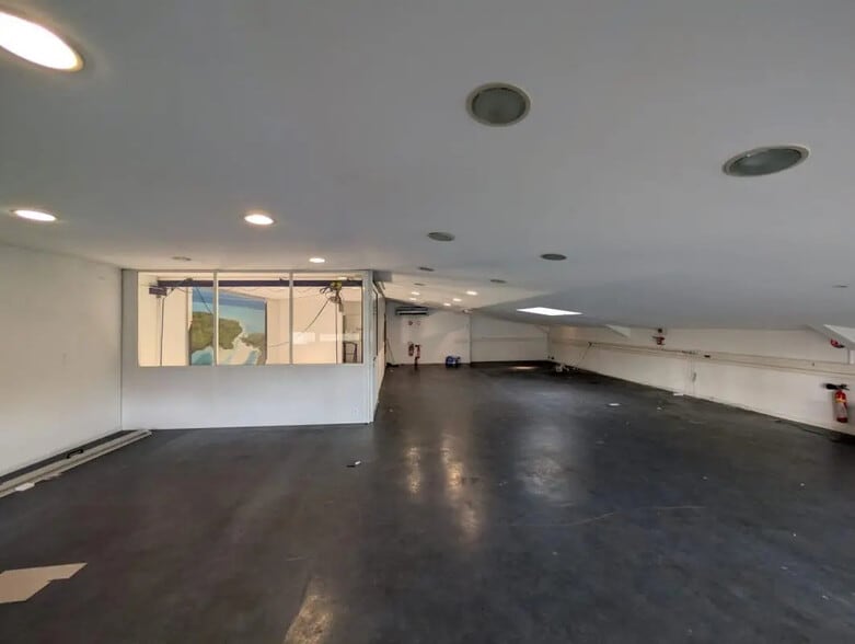 Local d'activités dans Sartrouville à vendre - Photo intérieure - Image 3 de 6