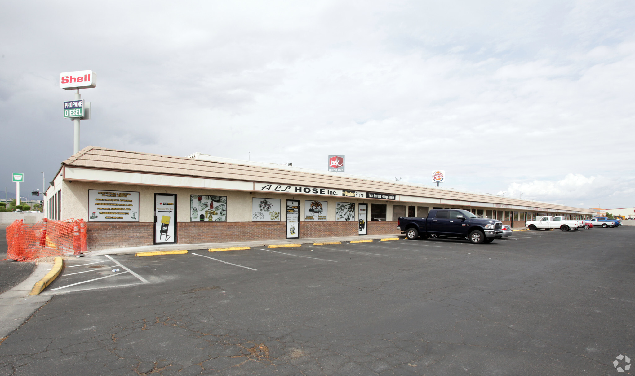 Industrial in Las Vegas, NV for sale Primary Photo- Image 1 of 1