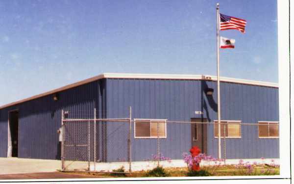 9736 Kent St, Elk Grove, CA à louer - Photo du bâtiment - Image 2 de 5