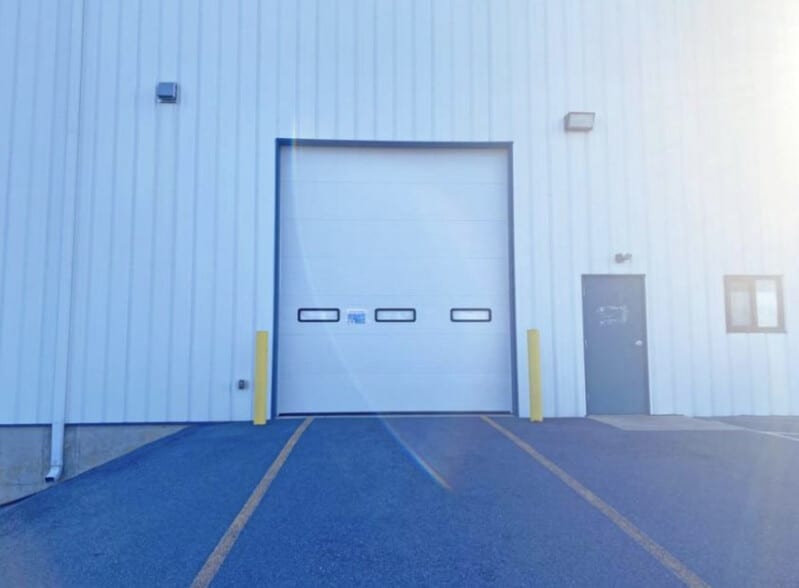 716 Airport Rd, Palmyra, PA à louer - Photo du bâtiment - Image 2 de 9