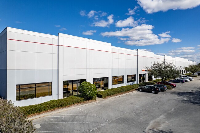 Plus de détails pour 290 Springview Commerce Dr, DeBary, FL - Local d'activités, Industriel à louer