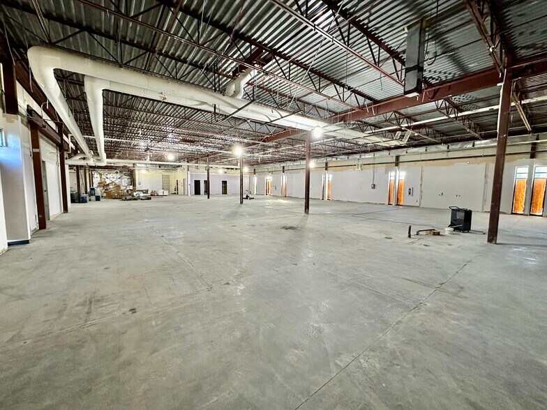 9727 E Shannon Woods St, Wichita, KS à louer - Photo du bâtiment - Image 3 de 9