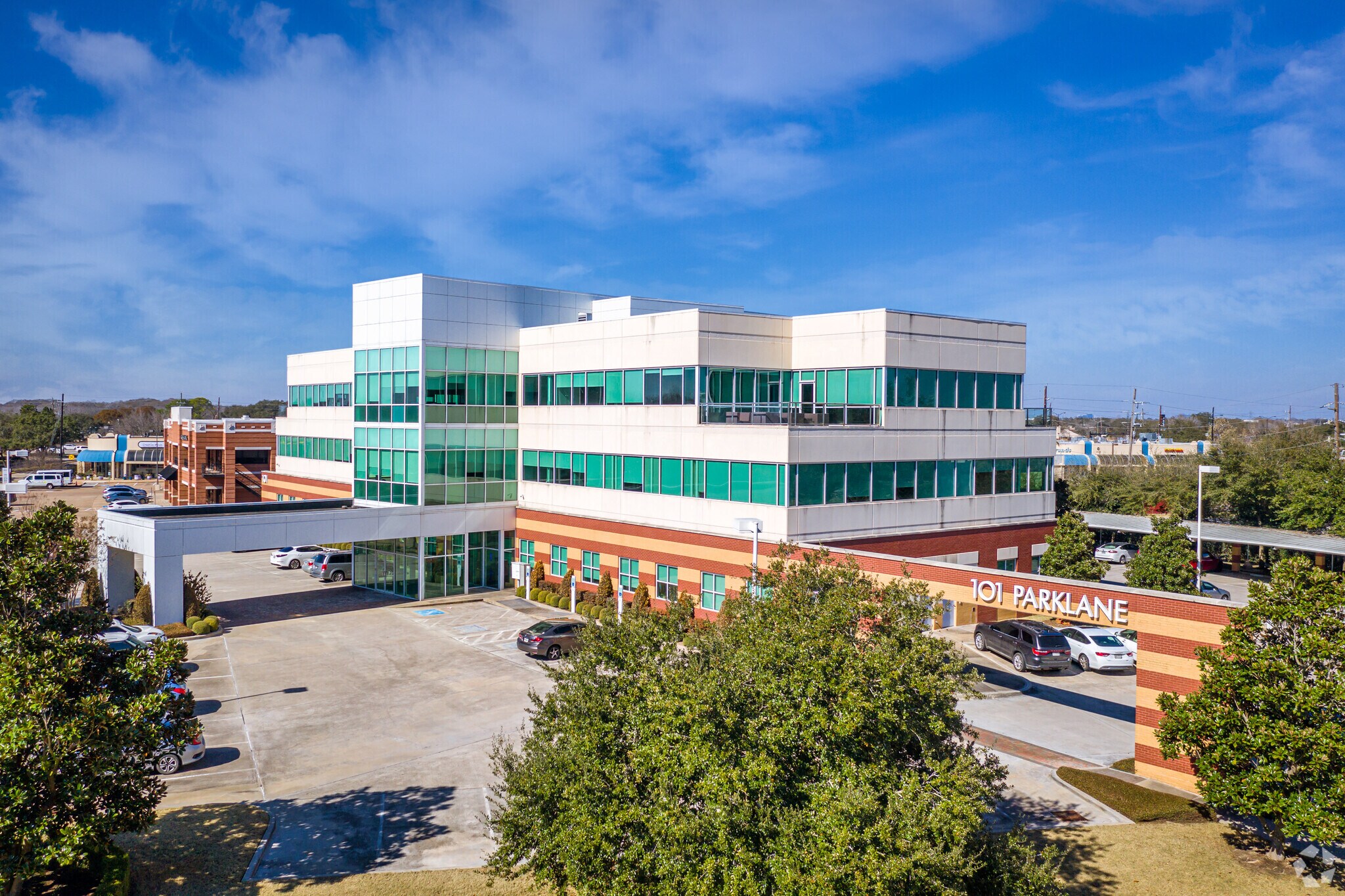 101 Parklane Blvd, Sugar Land, TX à louer Photo du bâtiment- Image 1 de 10