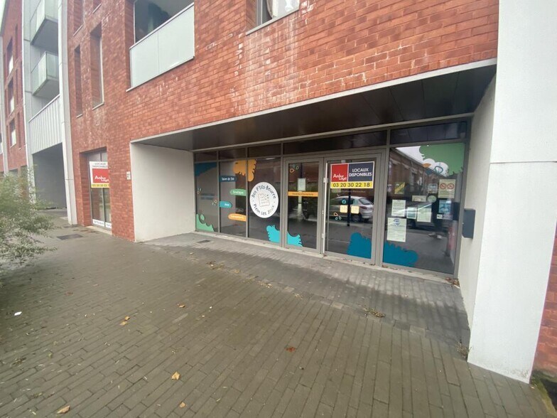 Office in Pérenchies for lease - Building Photo - Image 2 of 6