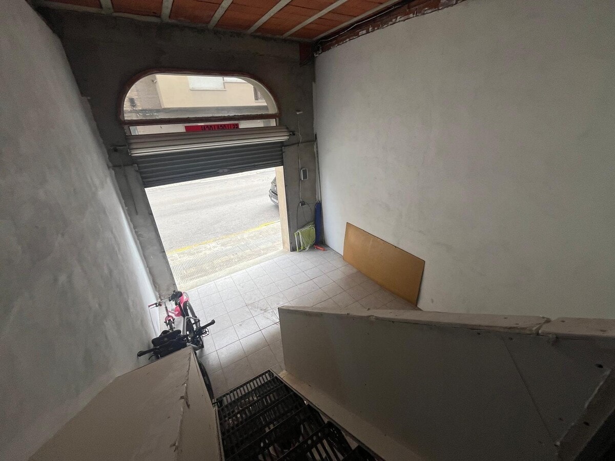 Igualada, BAR 08700 - Unit - - - Interior Photo - Image 2 of 10