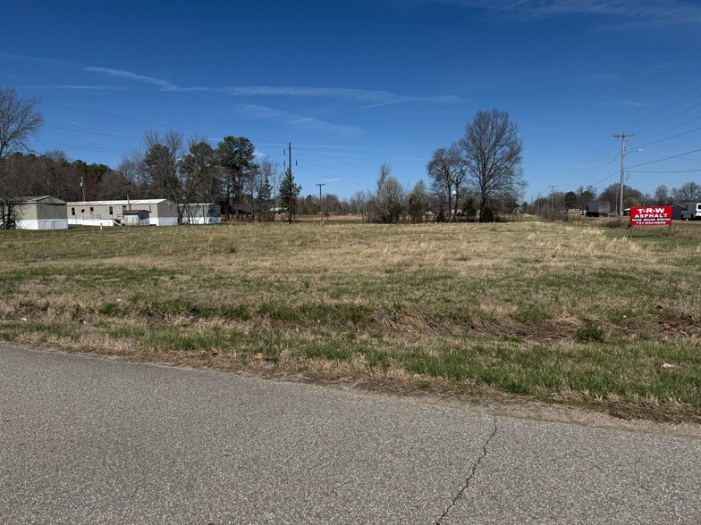 9265 Highway 641 N, Puryear, TN for sale - Building Photo - Image 2 of 3