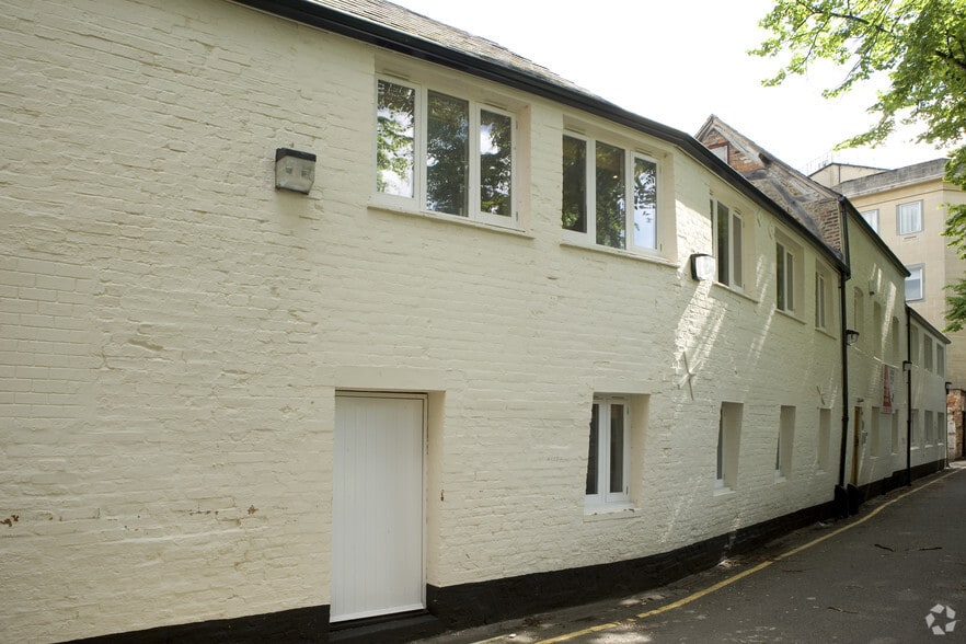 Church St, Cheltenham à vendre - Photo principale - Image 1 de 7