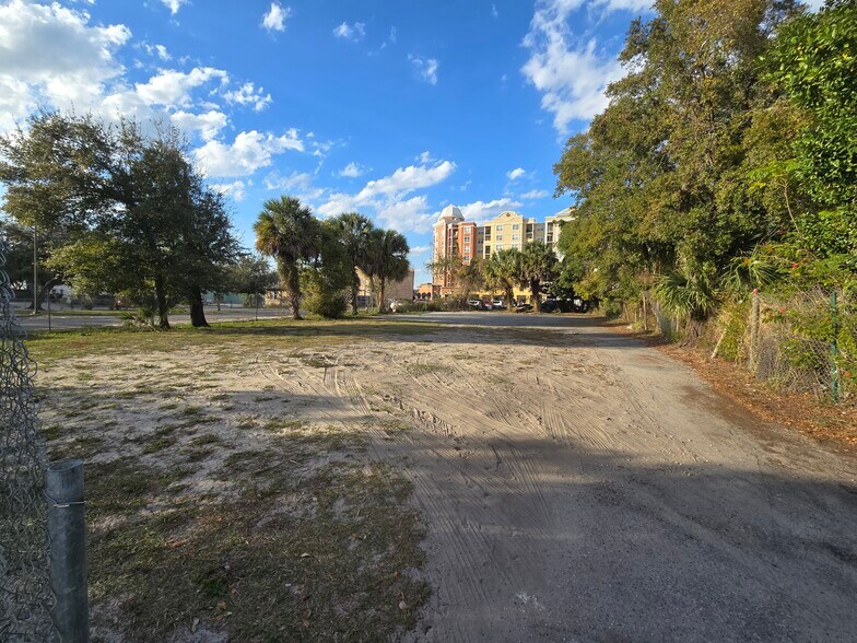537 W Jackson St, Orlando, FL à vendre - Photo du bâtiment - Image 3 de 5
