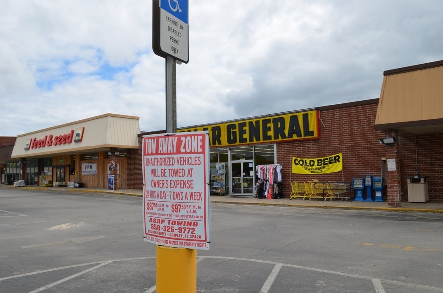 1377 Brickyard Rd, Chipley, FL à louer - Photo du bâtiment - Image 2 de 2
