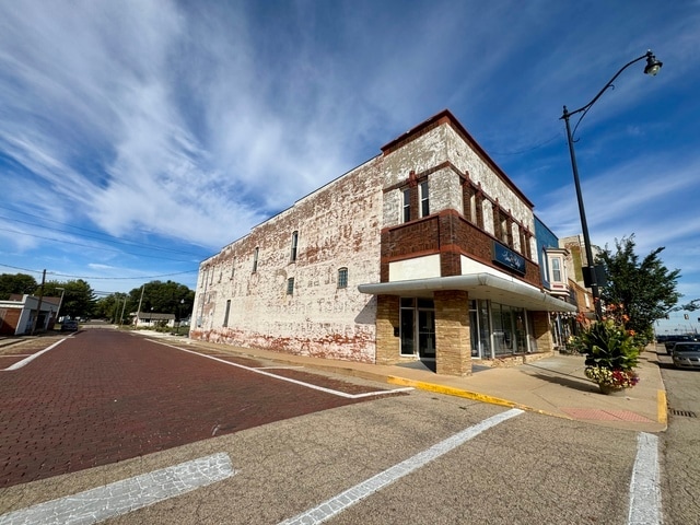 902 N Main St, Princeton, IL for sale - Building Photo - Image 3 of 33