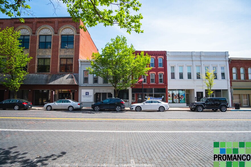 114 Putnam St, Marietta, OH à louer - Photo du bâtiment - Image 2 de 16