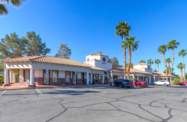 More details for 2955 E Sunset Rd, Las Vegas, NV - Retail for Lease
