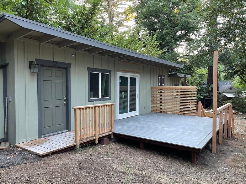 803 Uren St, Nevada City, CA à vendre - Photo du bâtiment - Image 2 de 47