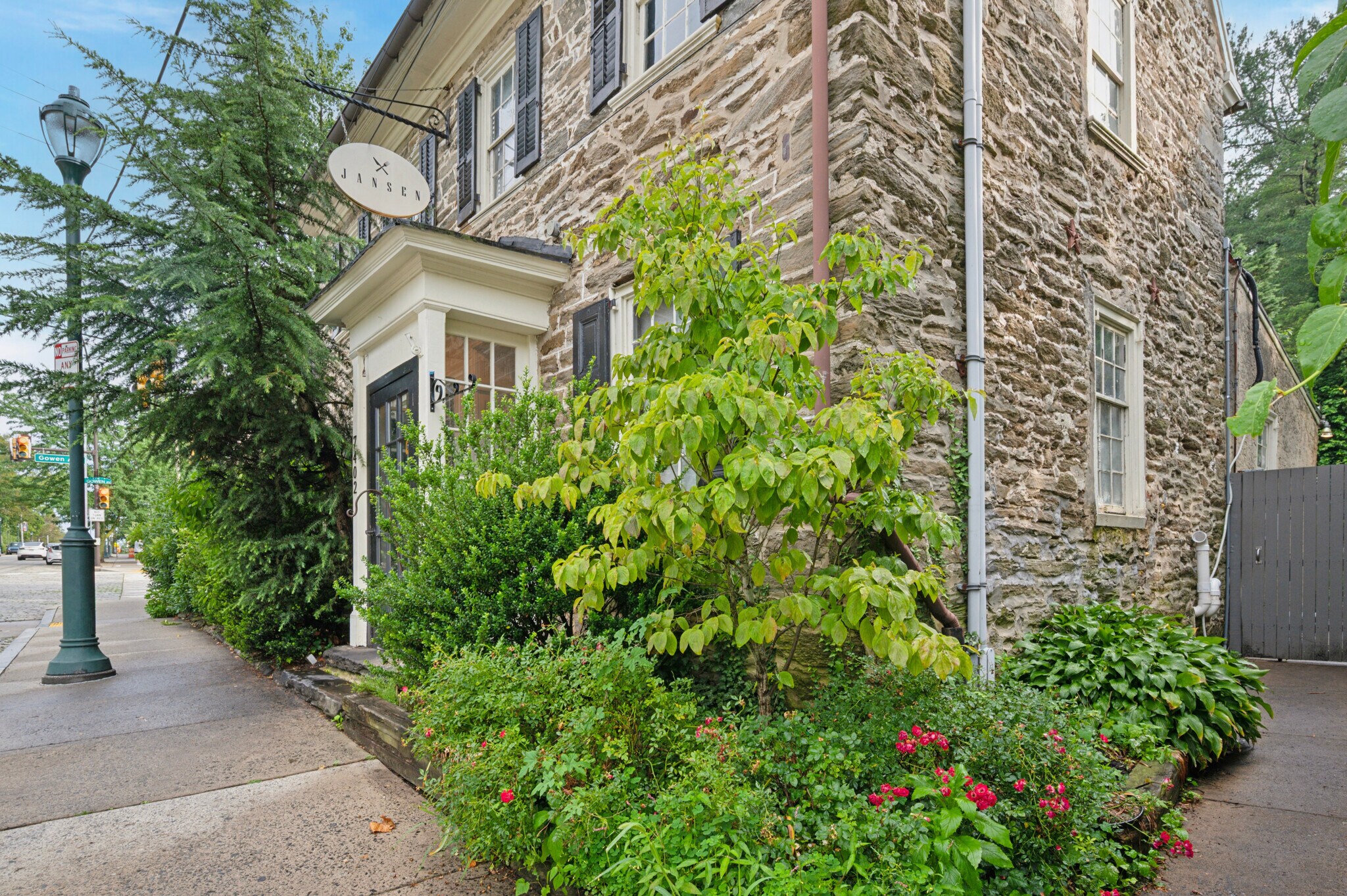 7402 Germantown Ave, Philadelphia, PA à louer Photo du bâtiment- Image 1 de 16
