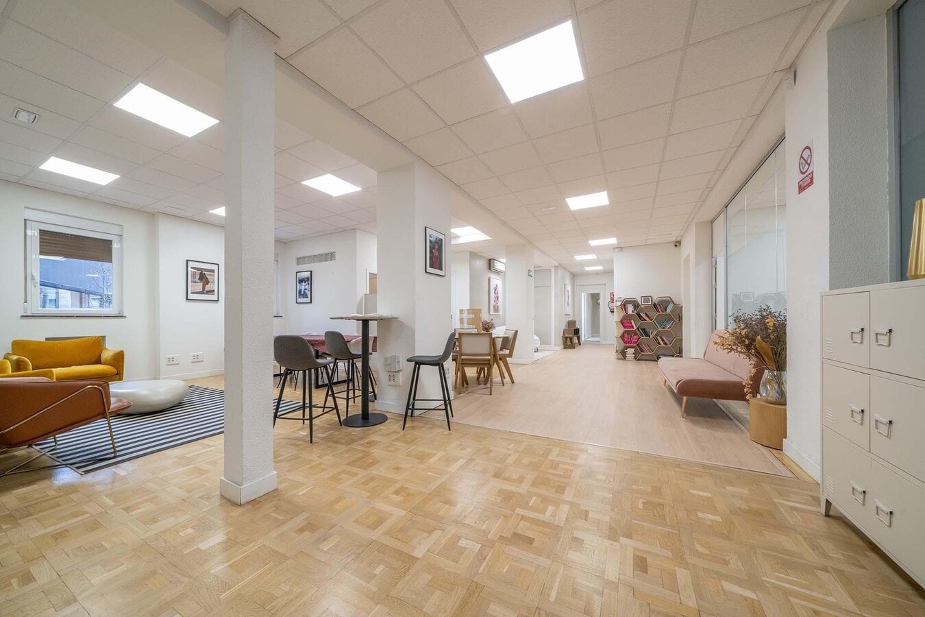 Madrid, MAD 28036 - Unité 01 -  - Photo intérieure - Image 1 of 16