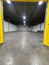 6 Britton Dr, Bloomfield, CT for lease Interior Photo- Image 1 of 4