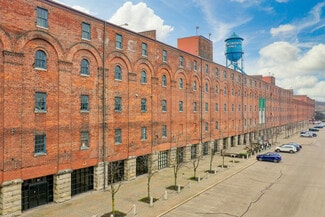 Plus de détails pour 700 W Pete Rose Way, Cincinnati, OH - Bureau, Bureau/Commerce de détail à louer