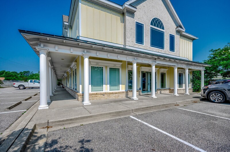 9898 Merry Ln, Murrells Inlet, SC for lease Building Photo- Image 1 of 1