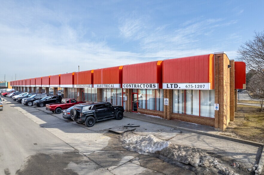 22 Steinway Blvd, Toronto, ON for sale - Building Photo - Image 1 of 1