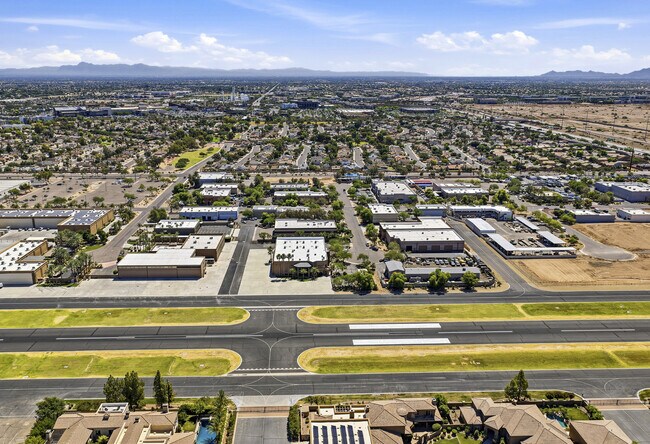 Plus de détails pour 4180 W Kitty Hawk Way, Chandler, AZ - Spécialité à vendre