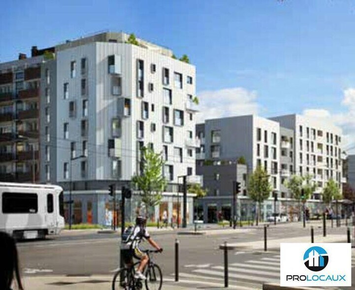Commerce de détail dans Grenoble à louer - Photo du bâtiment - Image 3 de 12