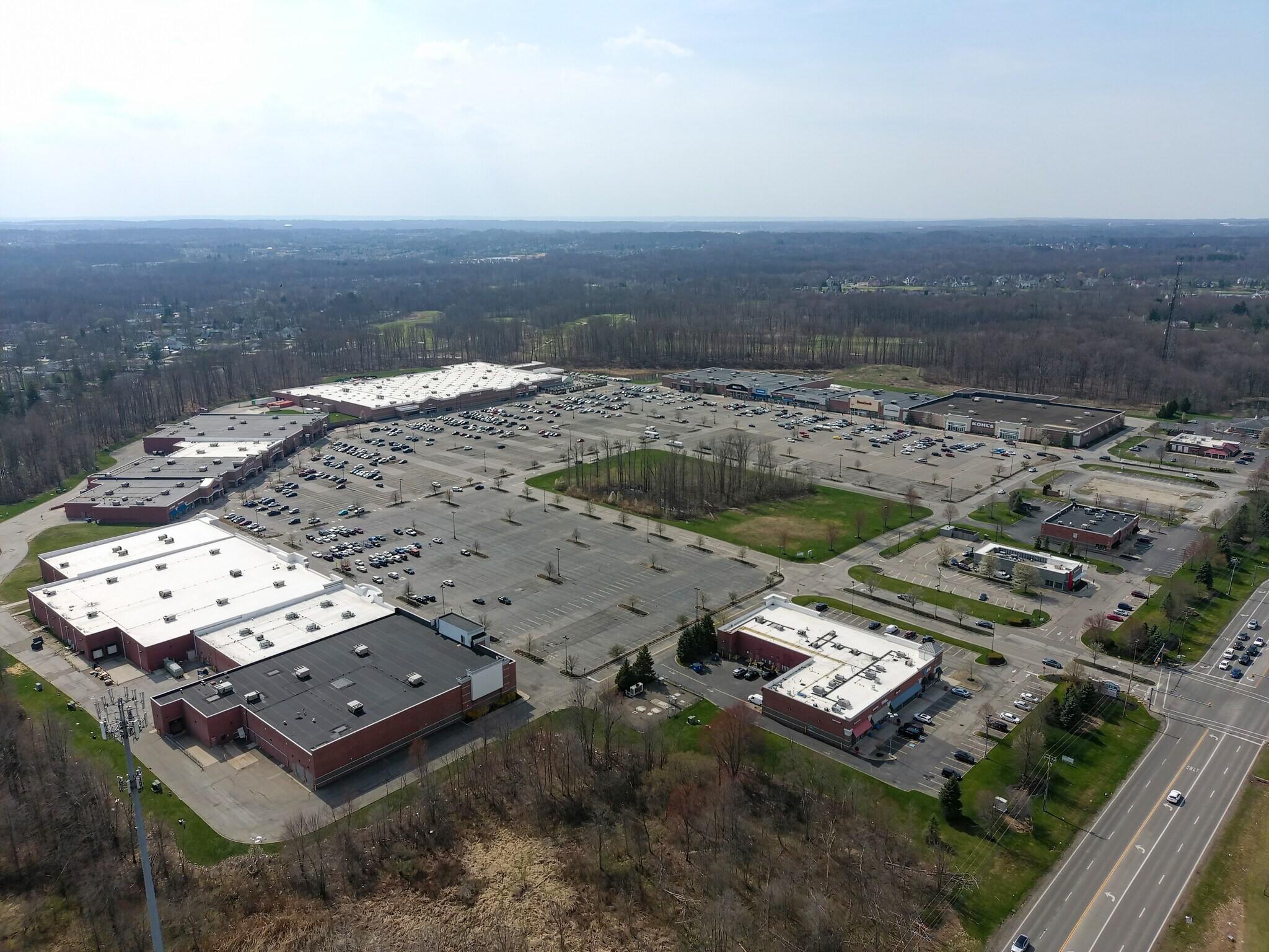 7155 N Aurora Rd, Aurora, OH for lease Building Photo- Image 1 of 3