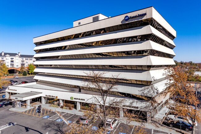 Plus de détails pour 451 Hungerford Dr, Rockville, MD - Plusieurs types d'espaces à louer