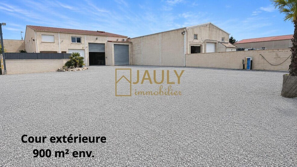 Industrial in Meaux for lease - Building Photo - Image 2 of 16