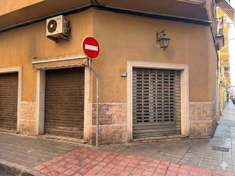 Multifamily in Alicante, Alicante for sale - Primary Photo - Image 1 of 2