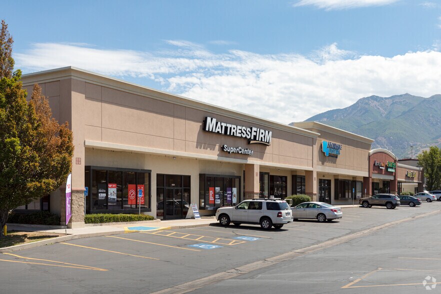 4031-4041 Riverdale Rd, Riverdale, UT à louer - Photo du bâtiment - Image 3 de 10