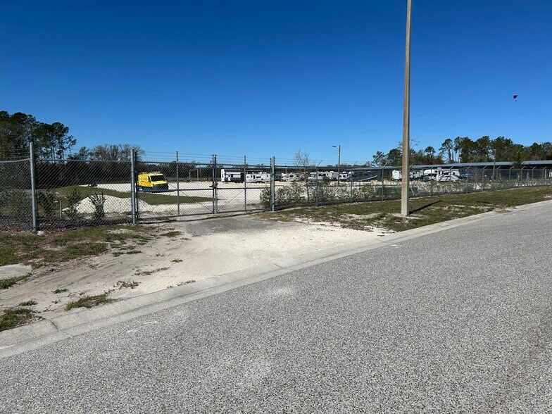 4001 Trump pl, Zephyrhills, FL à louer - Autre - Image 1 de 2