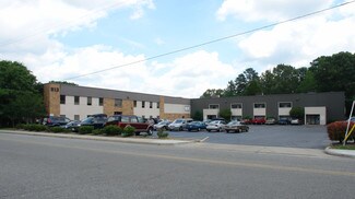 Plus de détails pour 813 Forrest Dr, Newport News, VA - Bureau à louer