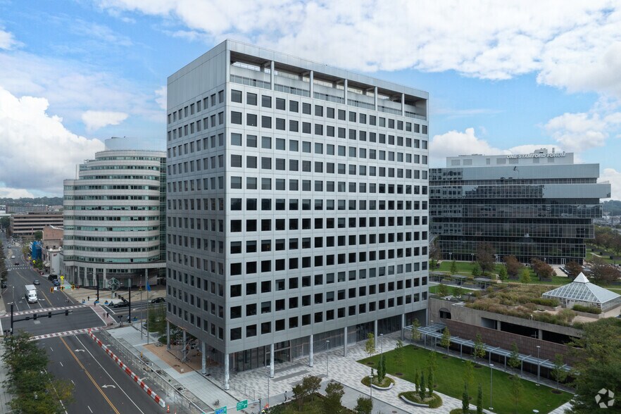 400 Atlantic St, Stamford, CT à louer - Photo principale - Image 1 de 7