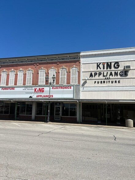 114 N Franklin St, Kirksville, MO for sale - Building Photo - Image 2 of 9