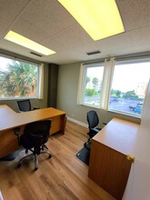 1980 N Atlantic Ave, Cocoa Beach, FL à louer Photo intérieure- Image 2 de 3