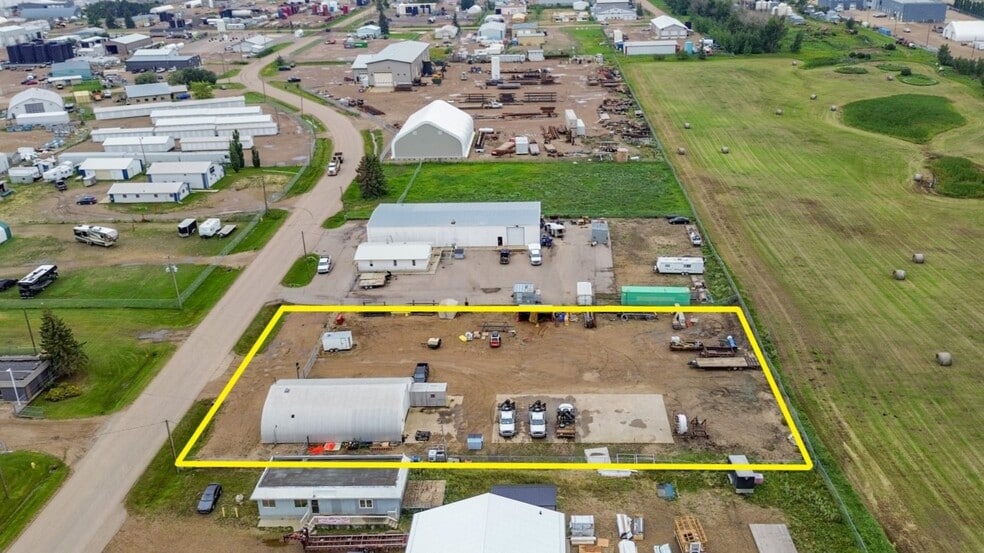3804-47 Ave, Stettler, AB for sale - Building Photo - Image 2 of 41
