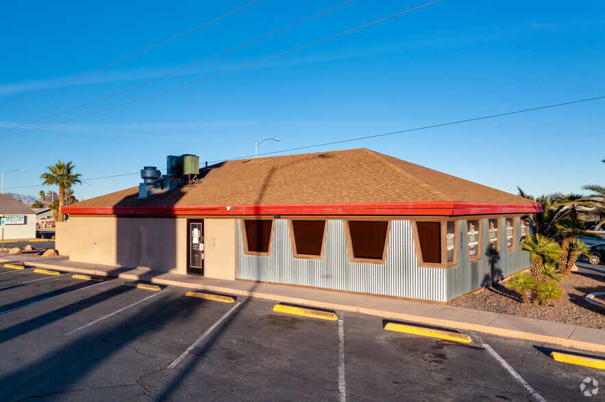 7000-7034 W Charleston Blvd, Las Vegas, NV for lease - Building Photo - Image 2 of 4