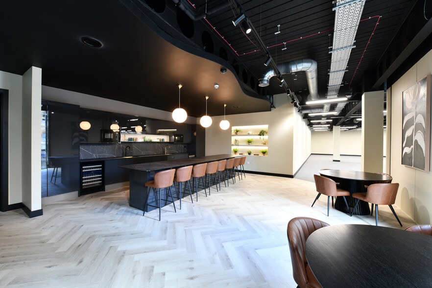 55 Princess St, Manchester for lease - Building Photo - Image 3 of 15