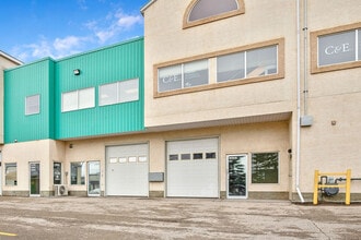 3907 3A St NE, Calgary, AB for lease Building Photo- Image 1 of 9