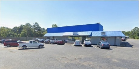 710 N Broad St, Mooresville, NC for lease Primary Photo- Image 1 of 2