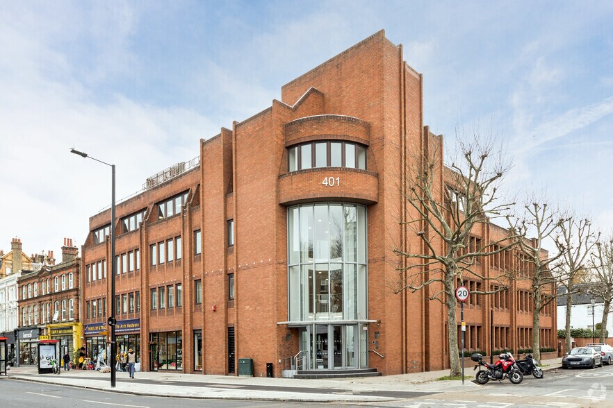 395-403 King St, Londres à louer - Photo principale - Image 1 de 4