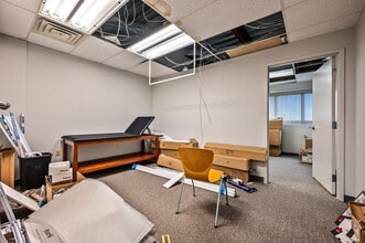 12300 PERRY Hwy, Wexford, PA for lease Interior Photo- Image 2 of 6