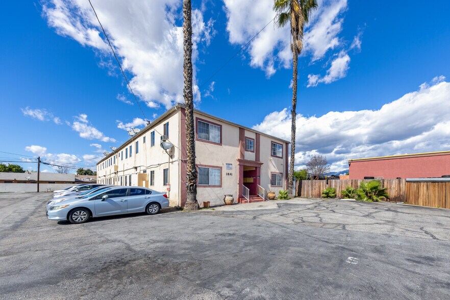 3841 Peck Rd, El Monte, CA à vendre - Photo du bâtiment - Image 2 de 9