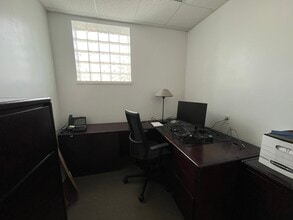 5215 Colley Ave, Norfolk, VA for lease Interior Photo- Image 2 of 6