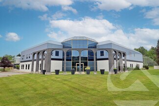 Plus de détails pour 47000 Liberty Dr, Wixom, MI - Local d'activités à louer